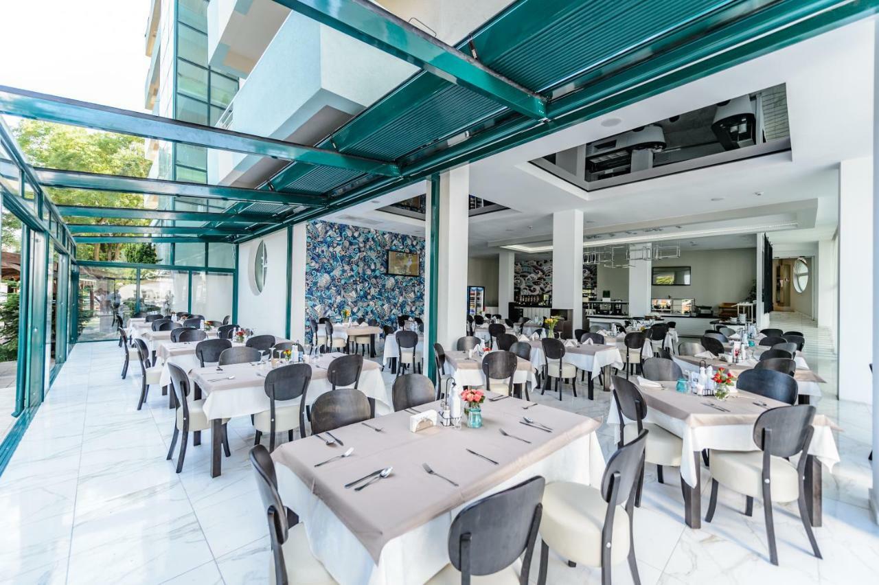 Mirage Medspa Hotel Eforie Nord Ngoại thất bức ảnh