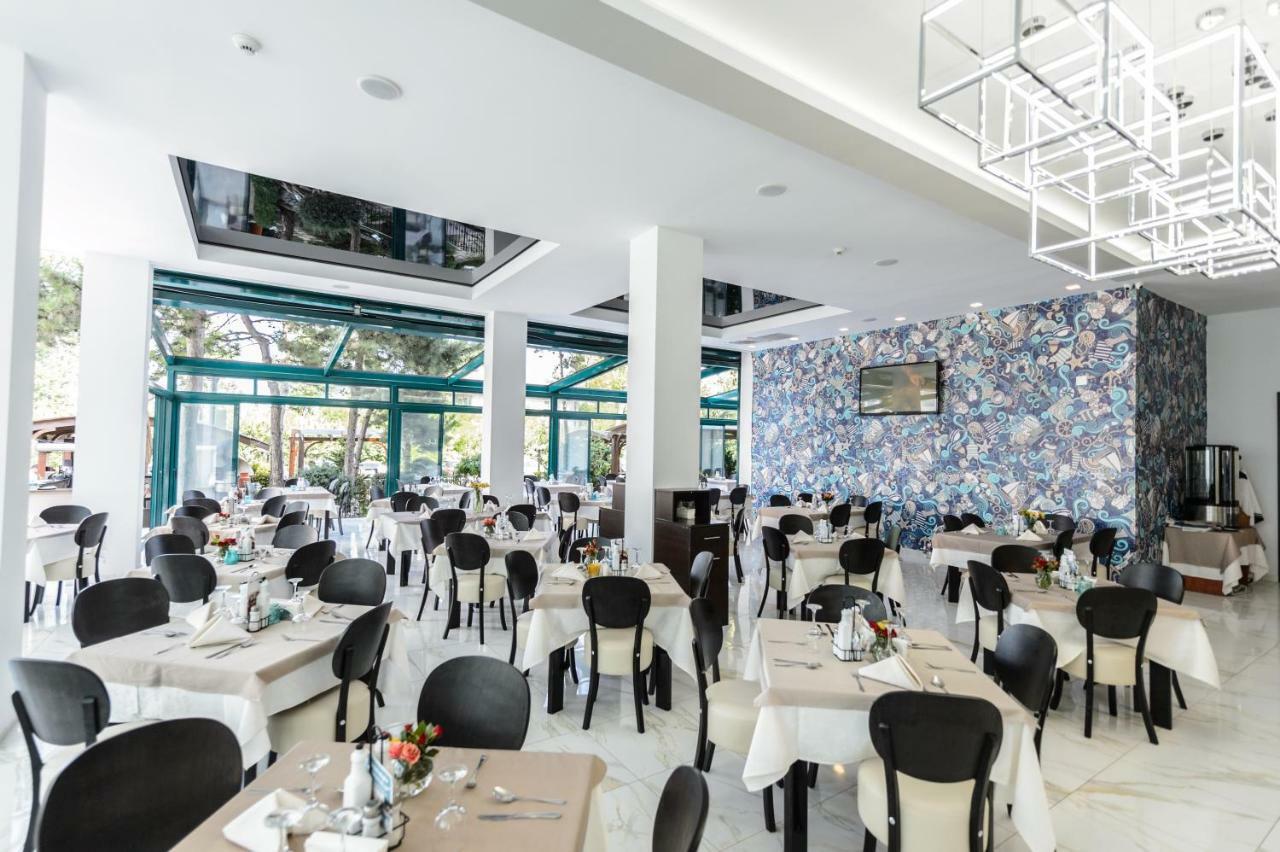 Mirage Medspa Hotel Eforie Nord Ngoại thất bức ảnh